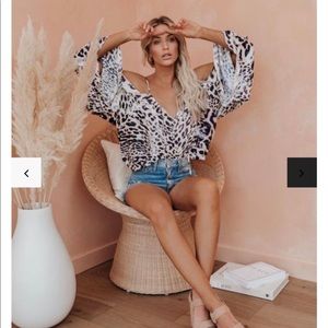 NEW VICI PAWS OFF COLD SHOULDER RUFFLE DRAWSTRING TOP, S